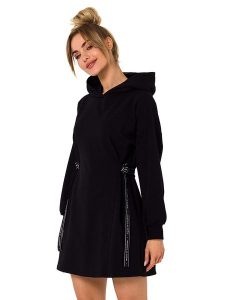 Made of emotion Sukienka w kolorze czarnym rozmiar: M. Czarne sukienki Made Of Emotion, m, bez wzorów, bez kołnierzyka, bez ramiączek, mini. Za 191,88 zł.