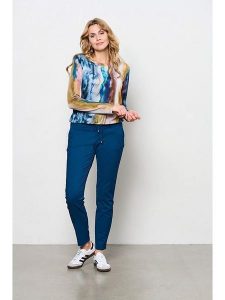 &Co Woman Koszulka "Linn" ze wzorem rozmiar: M. Niebieskie bluzki &Co Woman, m, bez wzorów, bez kołnierzyka, bez ramiączek. Za 153,71 zł.