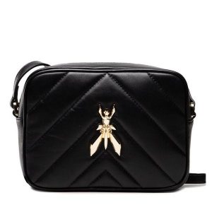 Torebka Patrizia Pepe. Czarne torebki klasyczne Patrizia Pepe, bez wzorów, bez dodatków. Za 669,99 zł.