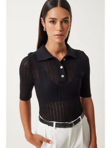 Happiness Istanbul Koszulka polo w kolorze czarnym rozmiar: S/M. Czarne bluzki Happiness Istanbul, m, bez wzorów, bez kołnierzyka, bez ramiączek. Za 52,99 zł.