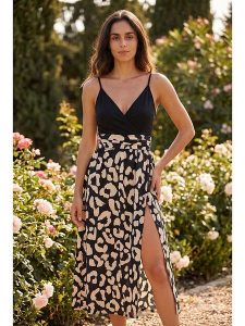 SOULSHAE Sukienka w kolorze czarno-beżowym rozmiar: XXL/3XL. Czarne sukienki SOULSHAE, xl, bez wzorów, bez kołnierzyka, bez ramiączek, maxi. Za 174,95 zł.