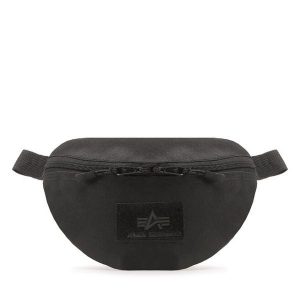 Nerka Alpha Industries. Czarne nerki i saszetki Alpha Industries, bez wzorów. Za 109,99 zł.