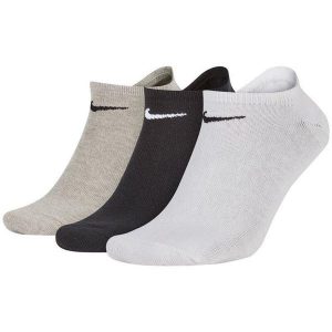 Skarpetki treningowe Nike SX2554-901 3 pack. Białe skarpetki Nike, bez wzorów. Za 49,90 zł.