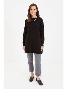 Trendyol Sweter w kolorze czarnym rozmiar: L. Czarne swetry oversize Trendyol, l, bez wzorów, bez ramiączek. Za 57,06 zł.