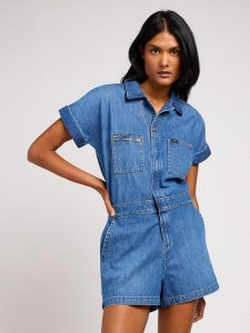 DAMSKIE SPODNIE LEE SHORT UNIONALL OWN EVERYTHING 112348971. Jeansy Lee, bez wzorów, z jeansu. Za 229,99 zł.