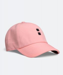 Czapka Unisex Play. Brązowe czapki NORDICDOTS, bez wzorów. Za 128,00 zł.