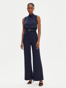 Marciano Guess Kombinezon 5RGK53 6869Z Granatowy Classic Fit. Niebieskie sukienki Marciano Guess, z aplikacjami, z satyny, bez kołnierzyka, bez ramiączek. Za 689,99 zł.