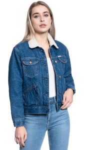 KURTKA DAMSKA WRANGLER SHERPA FRIENDS JACKE PEBBLE SAND W432MCX2A 112128837. Kurtki Wrangler, s, bez wzorów, bez kaptura. Za 359,99 zł.