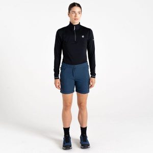 Melodyjne Szorty Damskie. Niebieskie szorty Dare 2b, bez wzorów, z elastanu, sportowe. W wyprzedaży za 166,30 zł.
