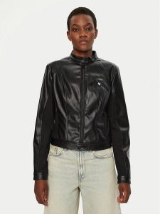 Guess Kurtka z imitacji skóry W4YL04 WE480 Czarny Regular Fit. Czarne kurtki Guess, xxl, z aplikacjami, ze skóry, bez kaptura. Za 537,99 zł.