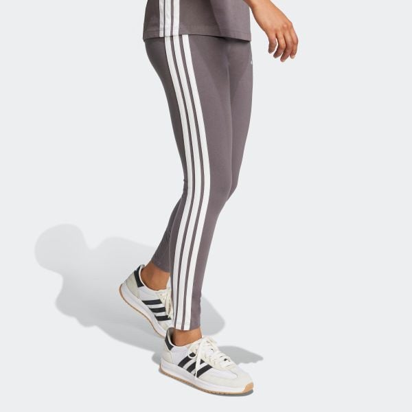 Legginsy fitness damskie ADIDAS. Legginsy ADIDAS, bez wzorów, z bawełny. Za 99,99 zł.