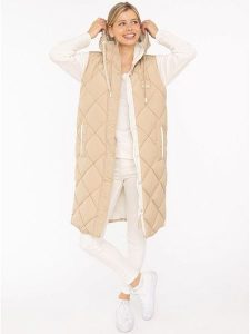 Zwillingsherz Kamizelka pikowana "Love Print" w kolorze beżowym rozmiar: M. Brązowe kamizelki Zwillingsherz, m, bez wzorów, bez kołnierzyka, bez ramiączek, bez kaptura. Za 271,03 zł.