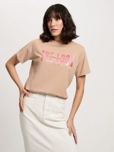 Cross Jeans Koszulka w kolorze beżowym rozmiar: L. Brązowe bluzki Cross Jeans, l, bez wzorów, z jeansu, bez kołnierzyka, bez ramiączek. Za 57,06 zł.