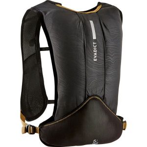 Plecak do biegania unisex Kiprun 5 l z bukłakiem1 l. Czarne plecaki KIPRUN. Za 129,99 zł.