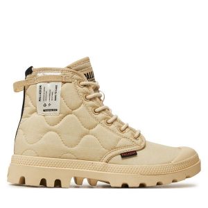 Trapery Palladium. Brązowe buty zimowe Palladium, bez obcasa, bez zapięcia. Za 349,99 zł.