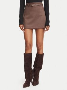 Guess Spódnica mini W6YD06 W2890 Brązowy Regular Fit. Brązowe spódnice Guess, m, z aplikacjami, z syntetyku, mini. Za 474,99 zł.