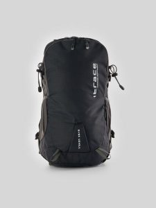 4F Plecak trekkingowy (28L) - czarny Uniwersalny. Czarne plecaki 4f. Za 299,99 zł.