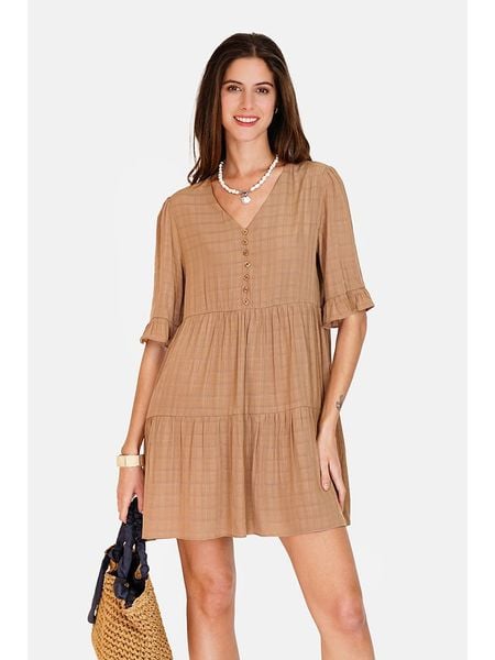 ASSUILI Sukienka w kolorze jasnobrązowym rozmiar: 42. Brązowe sukienki Assuili, bez wzorów, klasyczne, bez kołnierzyka, bez ramiączek, mini. Za 158,10 zł.