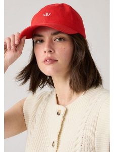 Levi's Czapka w kolorze czerwonym rozmiar: onesize. Czerwone czapki Levi's®, bez wzorów, z bawełny. Za 60,99 zł.