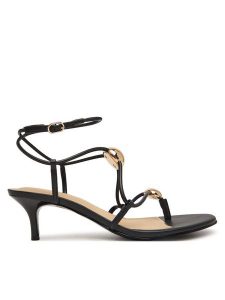 Guess Sandały 182983 Czarny. Czarne sandały Guess, z aplikacjami, ze skóry, bez obcasa, na szpilce, bez zapięcia. Za 444,99 zł.