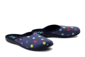 ADANEX 28290 SAL17VVO granatowy, kapcie damskie. Niebieskie kapcie Adanex, bez wzorów. Za 59,99 zł.