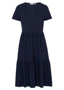 Sukienka T-shirtowa w strukturalny wzór, z mieszanki wiskozy. Niebieskie sukienki bonprix, bez wzorów, z koronki, bez kołnierzyka, bez ramiączek. Za 74,99 zł.