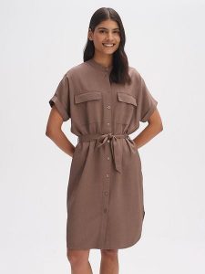 OPUS Sukienka w kolorze jasnobrązowym rozmiar: 42. Brązowe sukienki Opus, na co dzień, bez wzorów, z tkaniny, bez kołnierzyka, bez ramiączek, midi, proste. Za 187,99 zł.