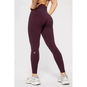 FABLETICS Damskie Legginsy Sportowe Wysoki Stan Seamless Scrunch. Czerwone legginsy FABLETICS, bez wzorów, z materiału, z podwyższonym stanem, długie. Za 299,99 zł.