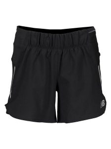 New Balance Szorty "Impact" w kolorze czarnym do biegania rozmiar: S. Czarne spodenki sportowe New Balance, s, bez wzorów, z materiału, do biegania. Za 100,99 zł.