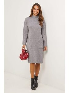 Soft Cashmere Sukienka dzianinowa w kolorze szarym rozmiar: 38/40. Szare sukienki Soft Cashmere, bez wzorów, z dzianiny, klasyczne, bez kołnierzyka, bez ramiączek, midi. Za 173,99 zł.