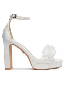 Buffalo Sandały Devine Rose 1291687 Biały. Białe sandały Buffalo, bez wzorów, ze skóry, bez obcasa, na słupku, bez zapięcia. Za 429,99 zł.