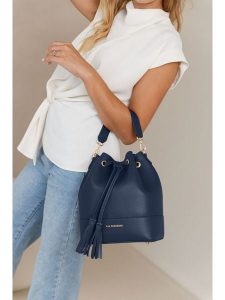 Lia Biassoni Skórzana torebka "Ancinale" w kolorze granatowym - 25 x 27 x 17 cm rozmiar: onesize. Niebieskie torebki klasyczne Lia Biassoni, bez wzorów, z materiału, na ramię, bez dodatków. Za 260,99 zł.