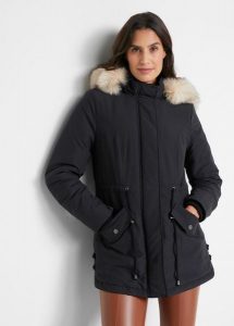 Parka. Czarne kurtki bonprix, bez wzorów, z kapturem. Za 299,99 zł.