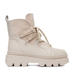 Śniegowce DeeZee. Buty zimowe DeeZee, bez obcasa, bez zapięcia. Za 229,99 zł.