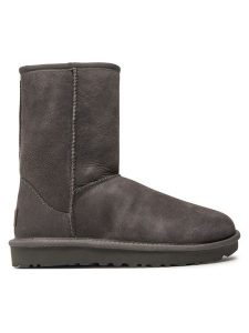 Ugg Śniegowce W Classic Short II 1016223 Szary. Szare buty zimowe Ugg, ze skóry, bez obcasa, bez zapięcia. Za 939,99 zł.