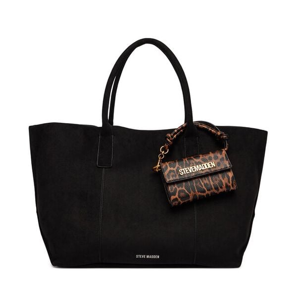Torebka Steve Madden. Czarne shopper bag Steve Madden, bez wzorów, bez dodatków. Za 599,99 zł.