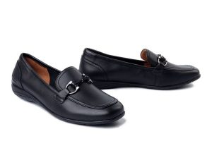 JOSEF SEIBEL 74834 68 105 Fenja 34 black-black, półbuty damskie. Czarne półbuty Josef Seibel, bez wzorów, ze skóry, bez obcasa, bez zapięcia. Za 339,91 zł.