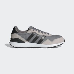 Buty Run 60s 4.0. Czarne buty trekkingowe ADIDAS, bez zapięcia. W wyprzedaży za 155,40 zł.