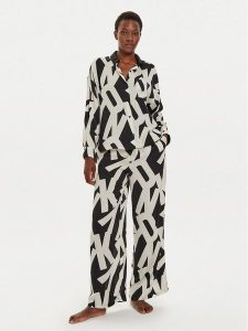 DKNY Komplet koszula i spodnie materiałowe YI90019 Beżowy Regular Fit. Brązowe koszule DKNY, m, bez wzorów, z materiału, bez kołnierzyka, bez ramiączek. Za 379,99 zł.