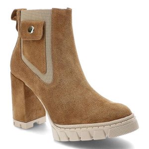 Botki damskie Damiss, cholewka ze skóry naturalnej zamszowej na solidnym obcasie i zapięciem na suwak, koniak‑welur, DS‑641‑2‑A. Brązowe botki Damiss, bez wzorów, ze skóry, bez obcasa, na obcasie, bez zapięcia. Za 373,99 zł.