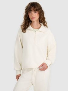 4F Bluza dresowa nierozpinana bez kaptura damska - beżowa XL. Brązowe bluzy 4f, xl, bez wzorów, z bawełny, bez kaptura. W wyprzedaży za 149,99 zł.