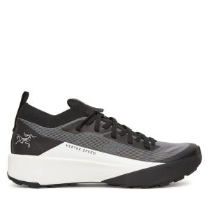 Buty do biegania Arc'teryx. Czarne buty sportowe Arcteryx, bez wzorów, bez zapięcia, do biegania. Za 489,99 zł.