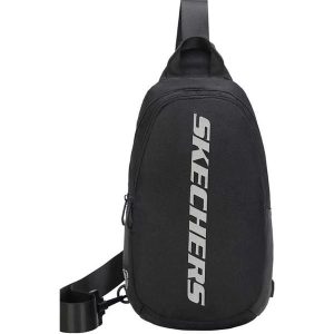 Saszetka na ramię Skechers. Czarne nerki i saszetki Skechers, bez wzorów. Za 87,99 zł.