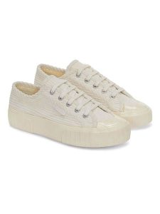 Superga Sneakersy w kolorze kremowym rozmiar: 39. Brązowe trampki Superga, bez wzorów, bez zapięcia. Za 199,65 zł.