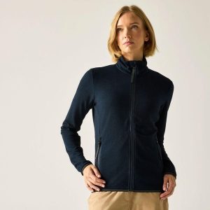 Damska bluza polarowa Mavrey z pełnym zamkiem i miękkim w dotyku materiałem. Niebieskie bluzy Regatta, bez wzorów, z polaru, bez kaptura. Za 349,99 zł.