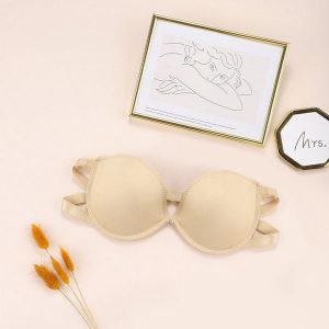 Biustonosz bez ramiączek z delikatnego materiału Indrischka. Czarne biustonosze Intica, bez wzorów, z materiału. W wyprzedaży za 69,00 zł.