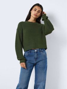 Noisy May Sweter Maysa 27021536 Zielony Relaxed Fit. Zielone swetry klasyczne Noisy may, xl, z bawełny, bez kołnierzyka. Za 79,99 zł.