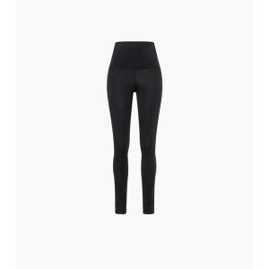 Damskie legginsy super.natural Tundra175 Comfy. Czarne legginsy super.natural, bez wzorów, z elastanu. Za 399,99 zł.