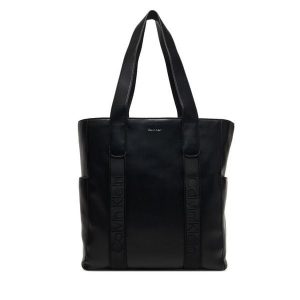 Torebka Calvin Klein. Czarne shopper bag Calvin Klein, bez wzorów, bez dodatków. Za 569,99 zł.