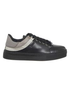 Liu Jo Sneakersy w kolorze czarnym rozmiar: 39. Czarne trampki Liu Jo, bez wzorów, bez zapięcia. Za 293,59 zł.